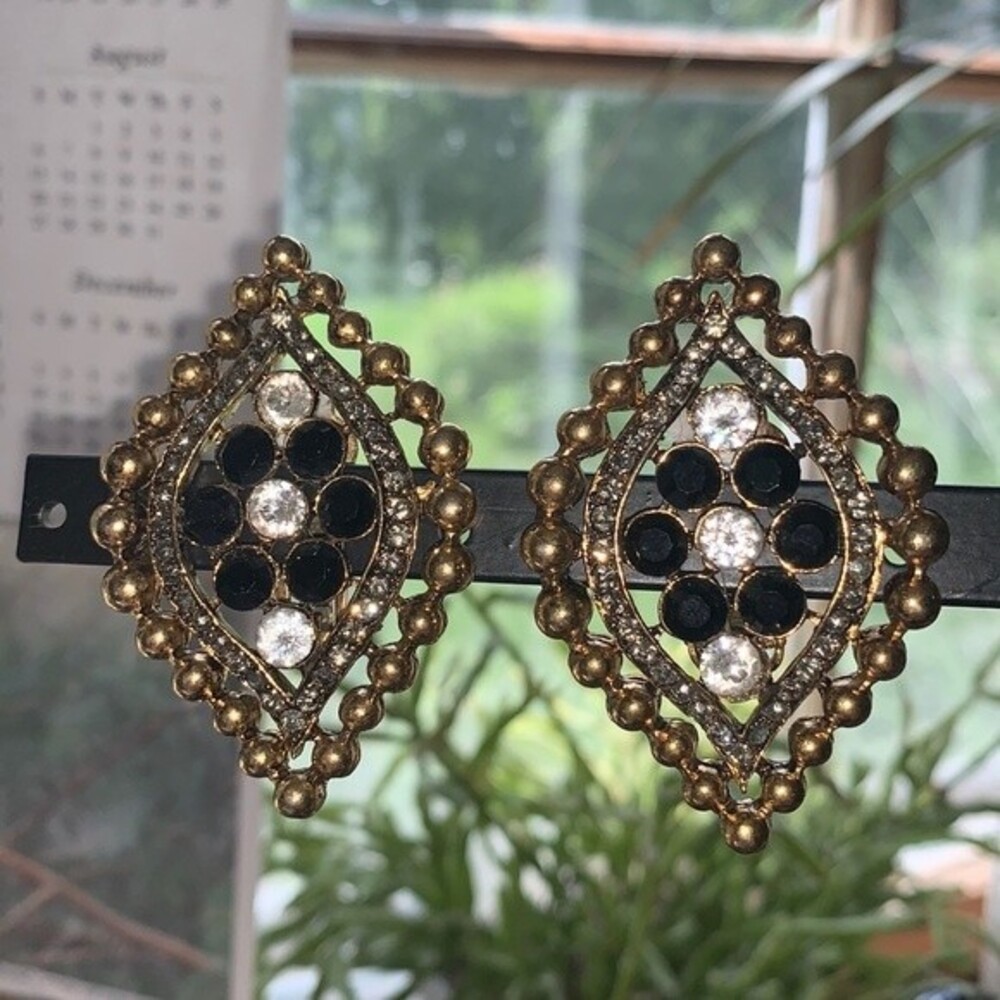 Unique Diamond Shaped Clip Earrings